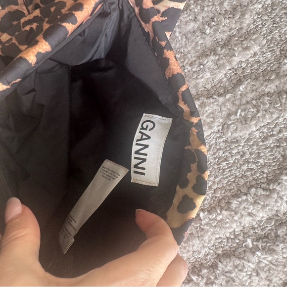 Ganni Leopard Print Women's Bag - Picture 3 of 3
